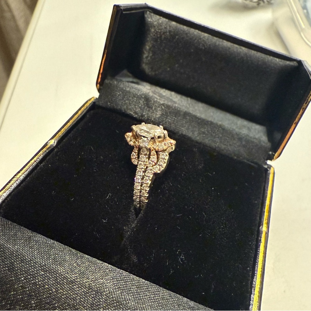 Wedding ring set. - Picture 2 of 3
